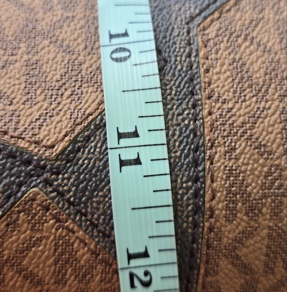 Michael Kors Signature Sinclair East West Tote Leather Handbag Women Rare - Picture 10 of 16